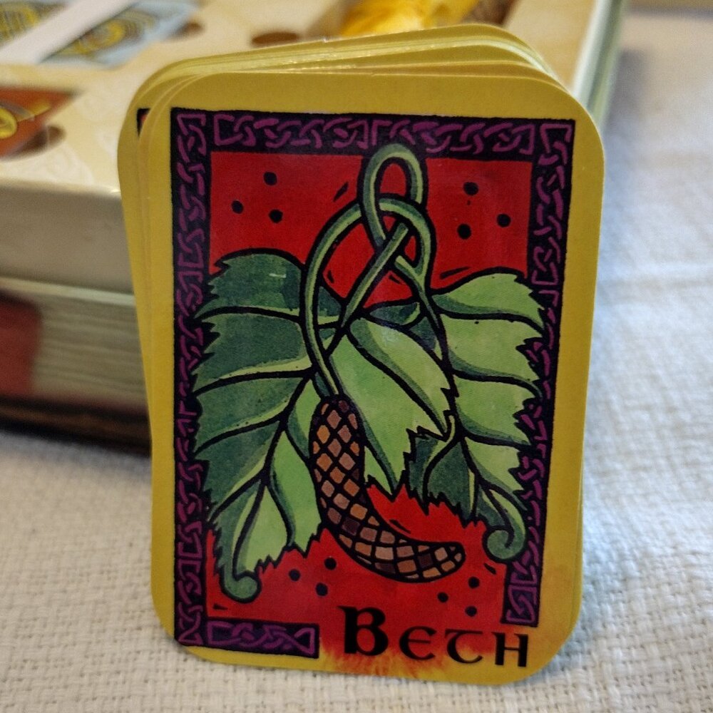 Celtic Oracle Boxed Set - Picture 14 of 14